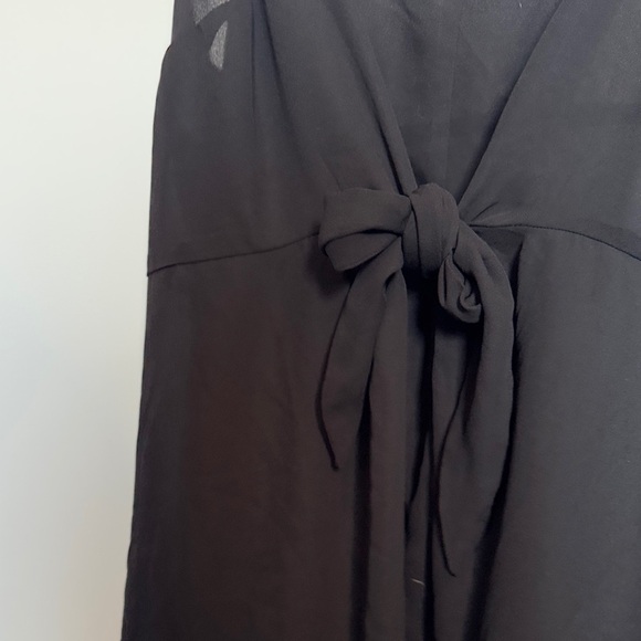 Torrid Black Tie Front Camisole Top Size 1 - Picture 4 of 5